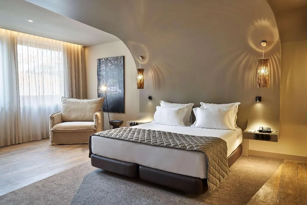 Room, PortoBay Teatro, Porto