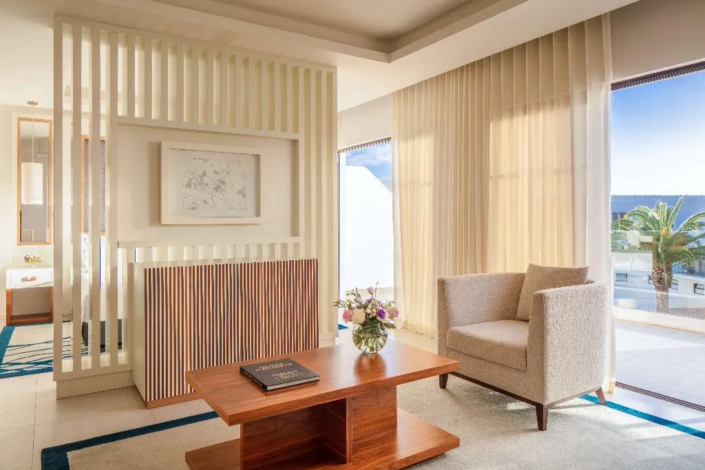 FAMILY ROOM DELUXE WITH VIEWS Room, Tivoli Carvoeiro Algarve Resort, Algarve