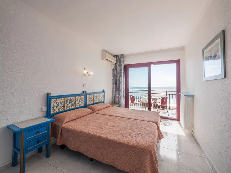 Double or Twin SEA VIEW Room, Checkin Garbi Hotel, Costa Brava