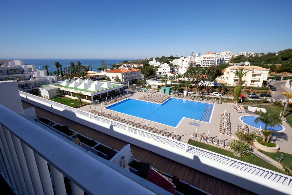 STUDIO POOL VIEW Room, Muthu Clube Praia da Oura, Algarve