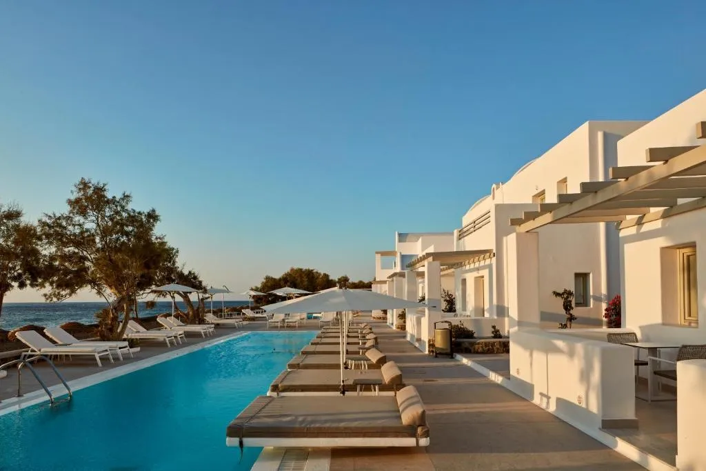 Pool, Costa Grand Resort & Spa, Santorini