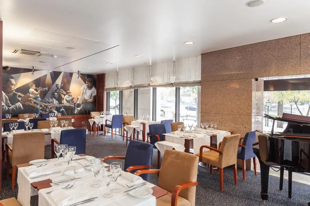 Restaurant, Marques de Pombal, Lisbon