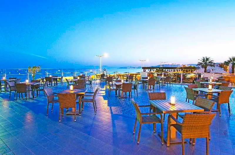 Bar, Palm Wings Beach Resort & Spa, Izmir