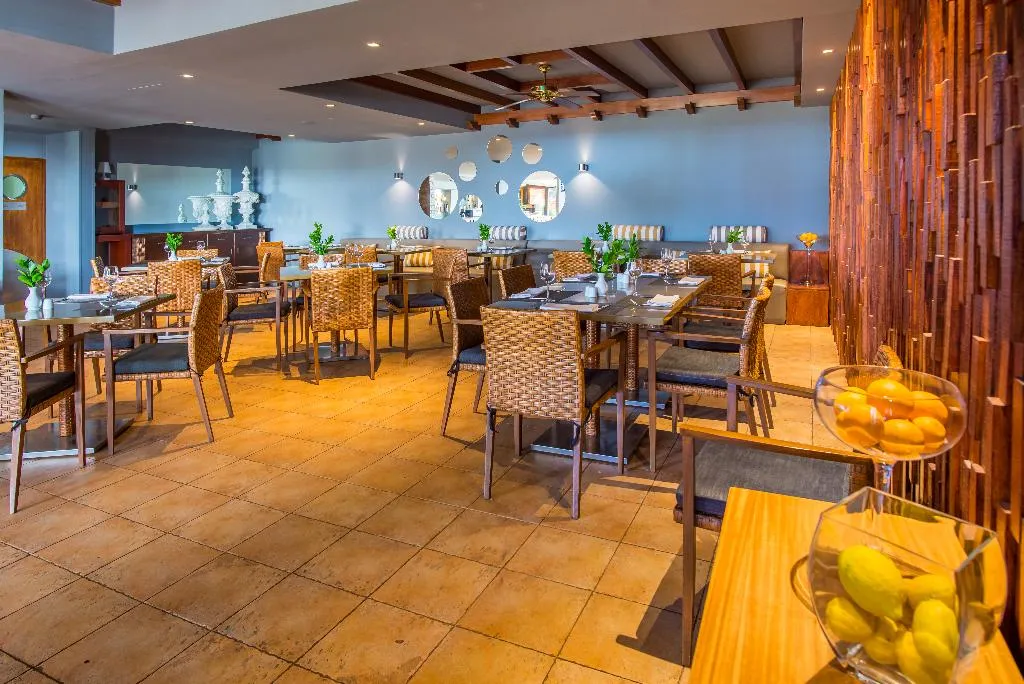Restaurant, Calheta Beach  All Inclusive, Madeira