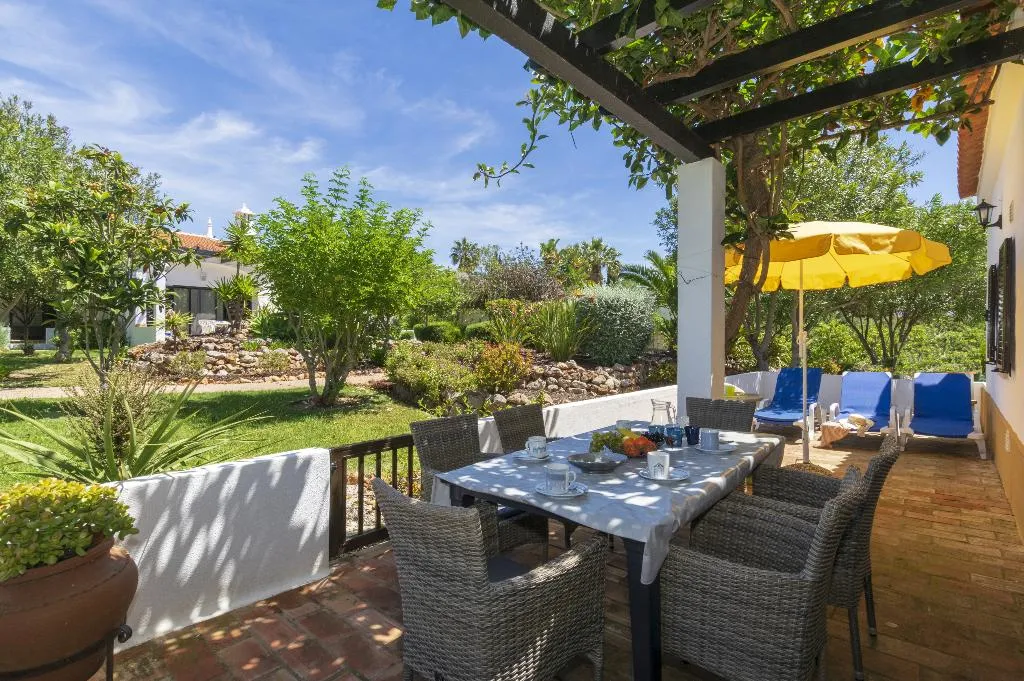 VILLA THREE BEDROOMS Room, Rocha Brava Village Resort, Algarve