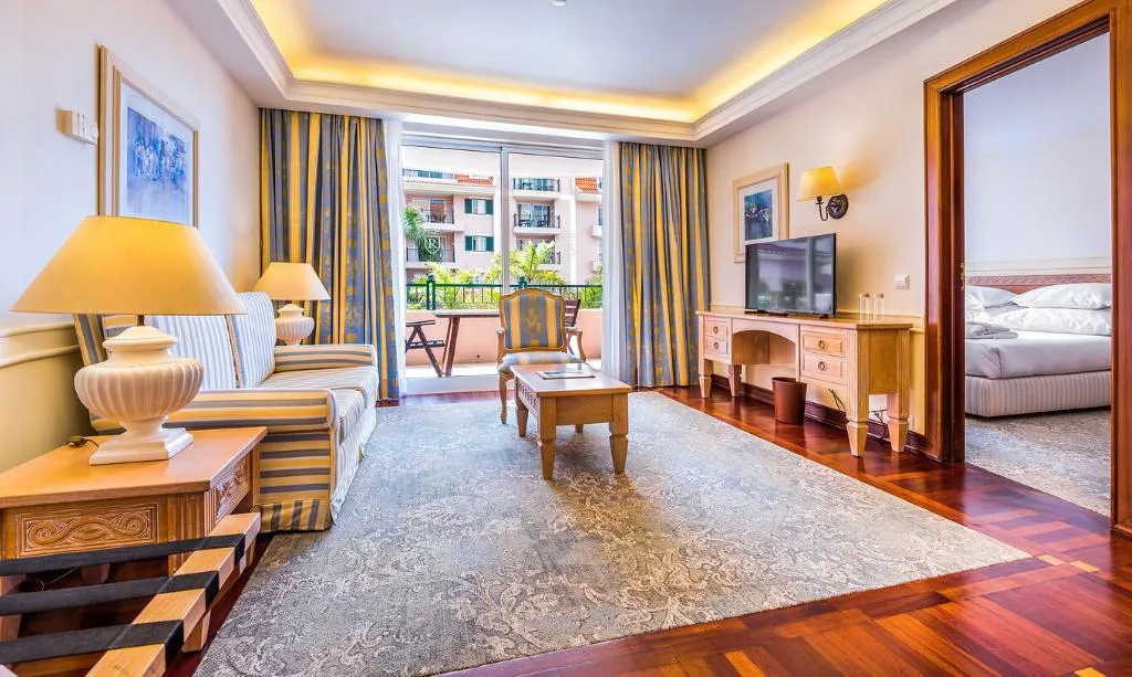 SUITE CAPACITY 3 Room, Pestana Royal All Inclusive Ocen & Spa Hotel, Madeira