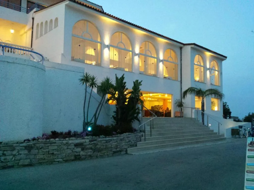 Lobby, Cyprotel Faliraki, Rhodes