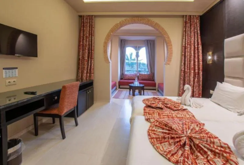 FAMILY ROOM PARTIAL SEA VIEW Room, Delta Hotels by Marriott Marrakech Eden Andalou, Marrakech