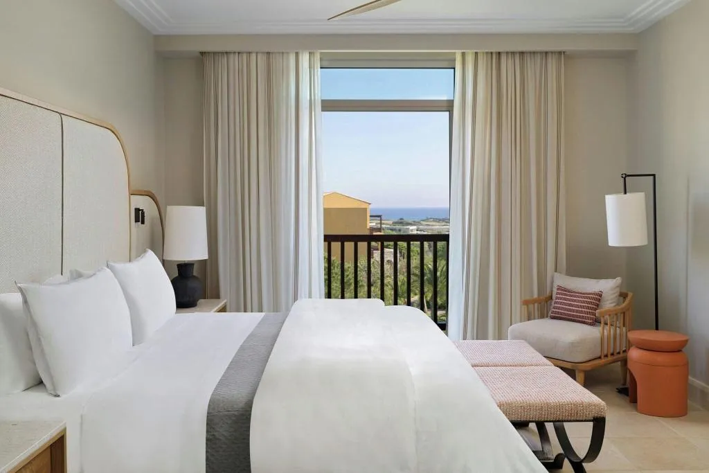 SUITE GARDEN VIEW KING BED Room, The Westin Resort Costa Navarino, Kalamata