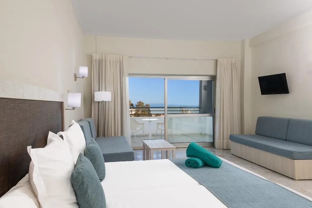 JUNIOR SUITE SUPERIOR Room, AluaSun Costa Park, Costa Del Sol