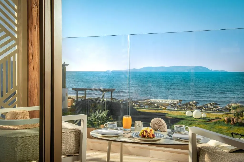 Double or Twin SUPERIOR SEA VIEW Room, Mitsis Selection Rinela, Crete