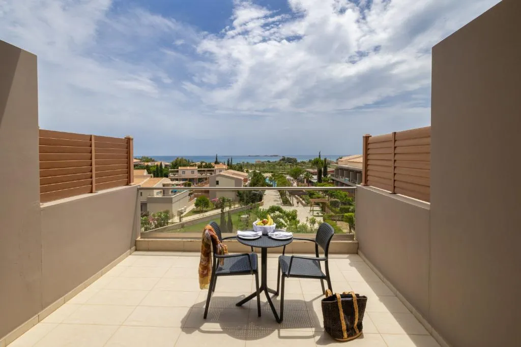 DOUBLE DELUXE Room, Apollonion Asterias Resort & Spa, Kefallinia