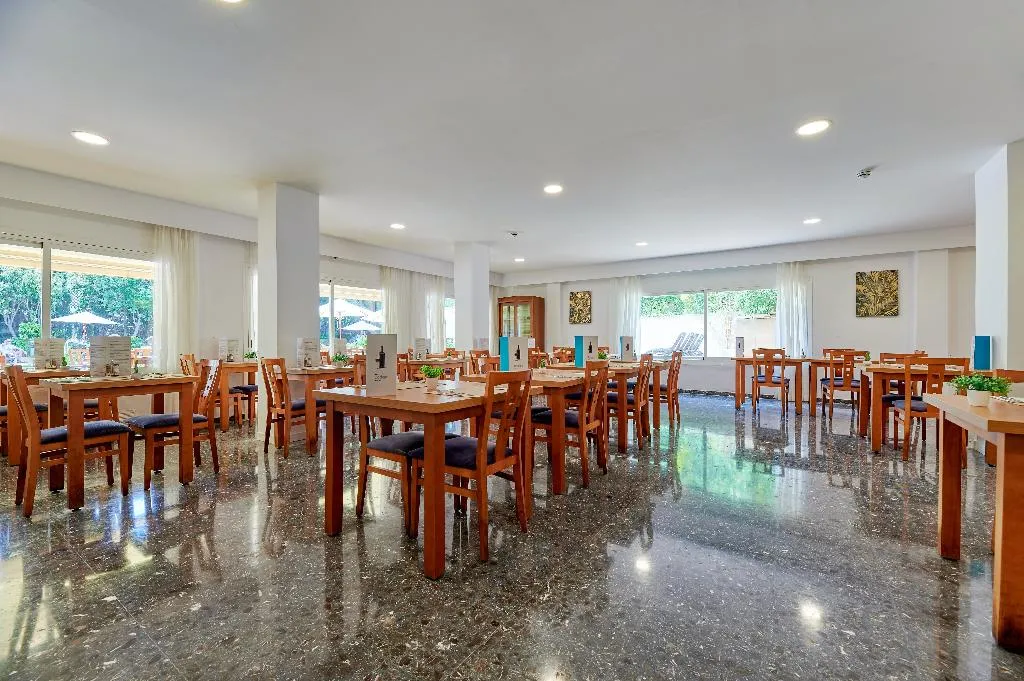 Restaurant, ROC Oberoy, Majorca