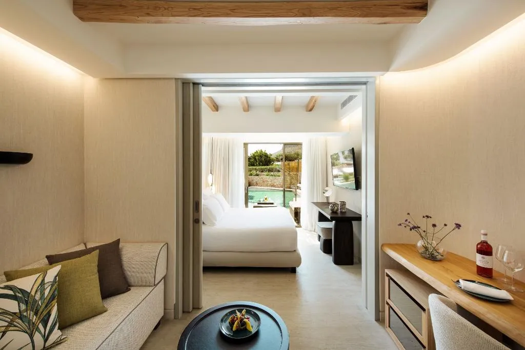 FAMILY ROOM SUPERIOR Room, Mitsis Selection Rinela, Crete