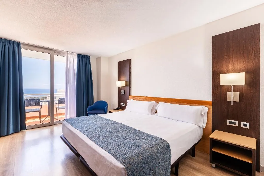 Double or Twin STANDARD Room, Catalonia Oro Negro Hotel, Tenerife