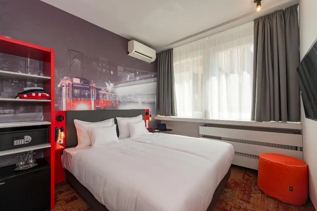 DOUBLE COMFORT Room, The Three Corners Hotel Anna Superior, Budapest