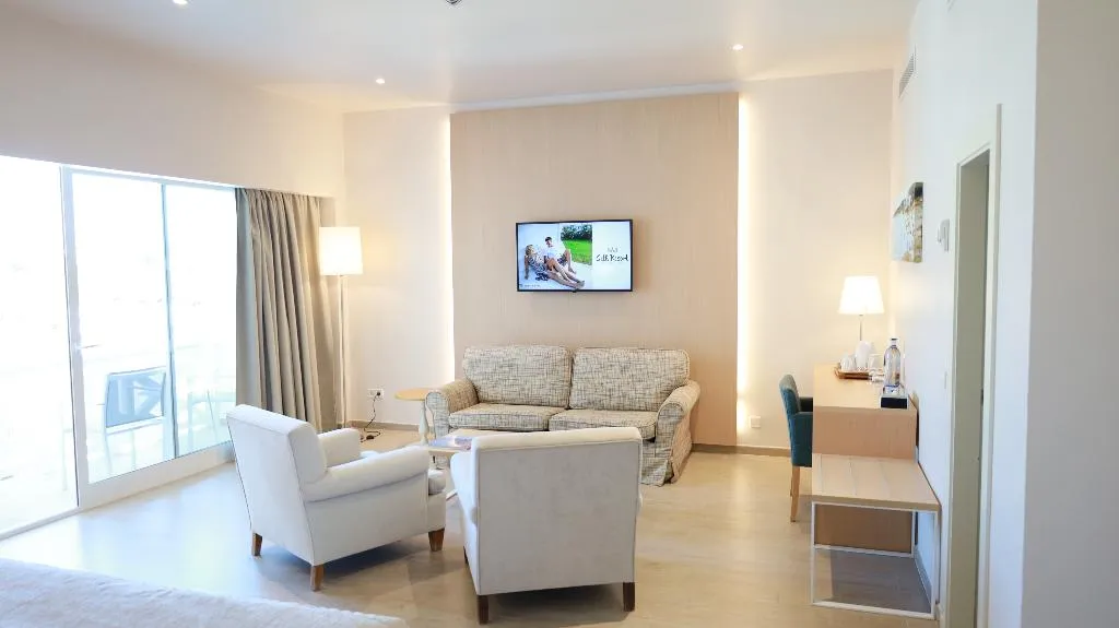 JUNIOR SUITE STANDARD Room, Seth Santo Tomas, Menorca