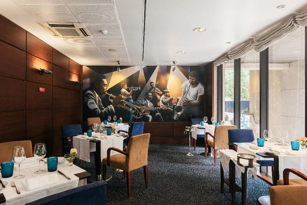 Restaurant, Marques de Pombal, Lisbon