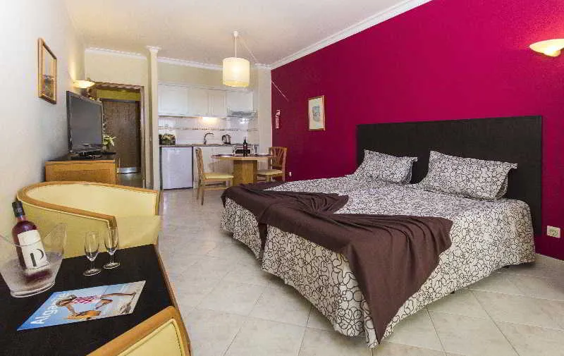 STUDIO POOL VIEW Room, Paladim & Alagoamar, Algarve