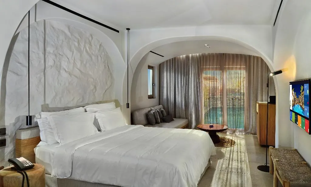 JUNIOR SUITE WITH BALCONY Room, Radisson Blu Zaffron Resort, Santorini