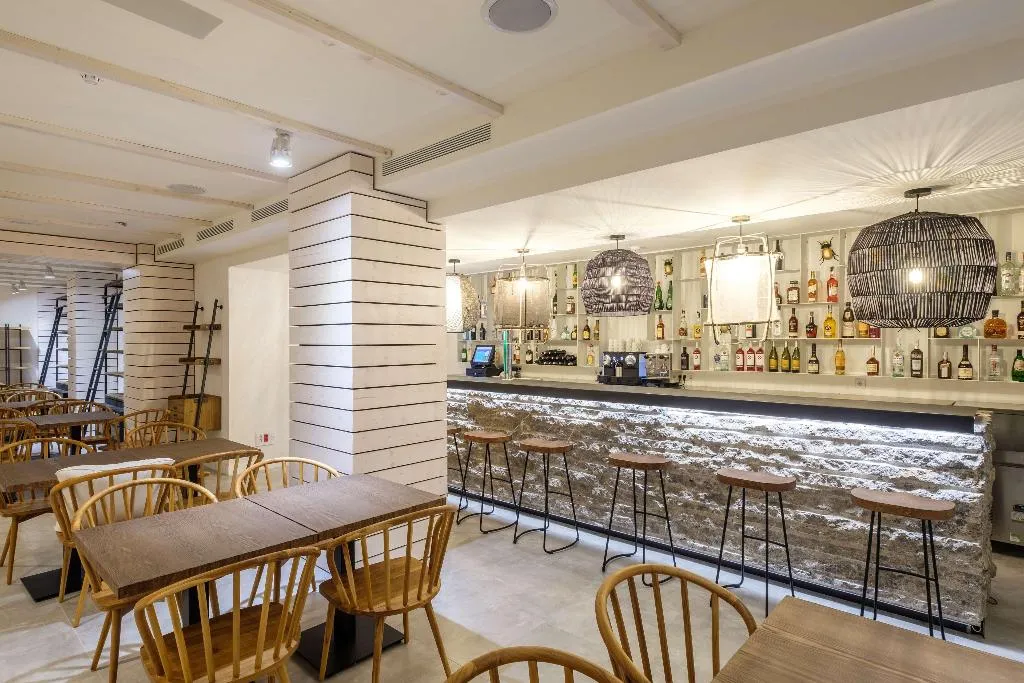 Bar, Barcelo Portinatx, Ibiza