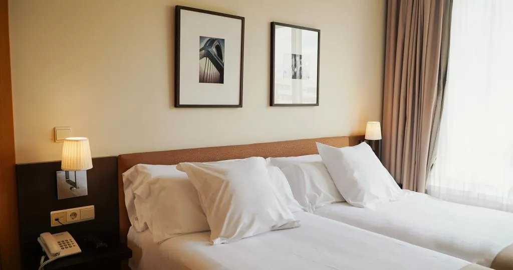 JUNIOR SUITE COMFORT Room, Vertice Sevilla, Seville