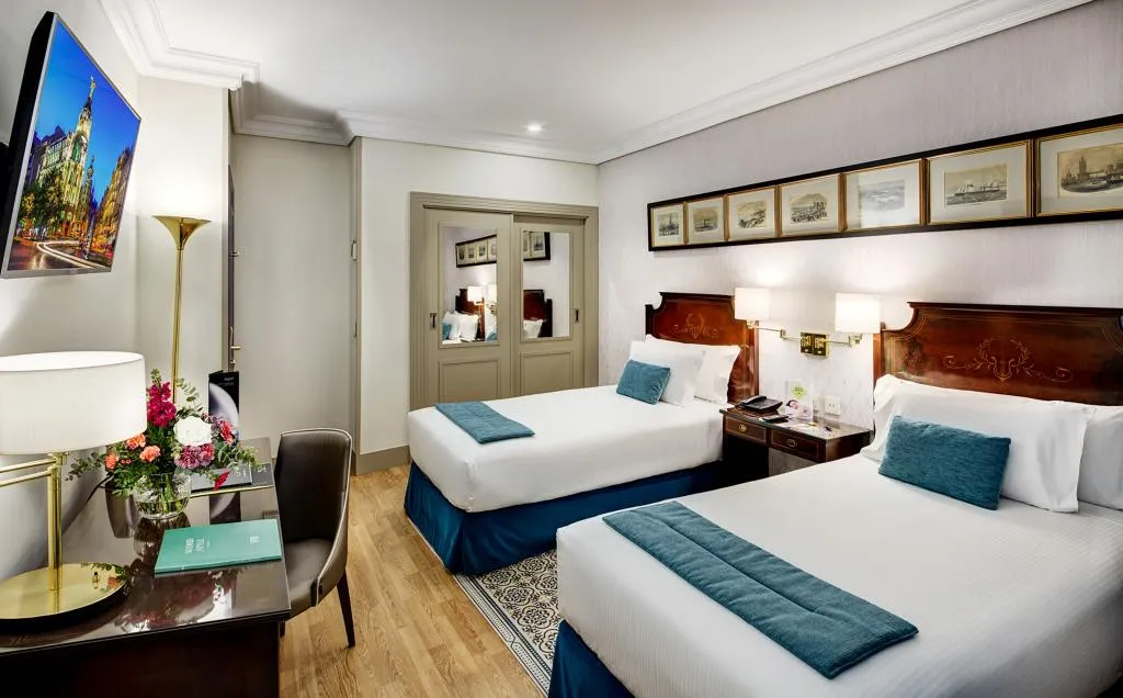 TWIN CLASSIC Room, Sercotel Gran Hotel Conde Duque, Madrid