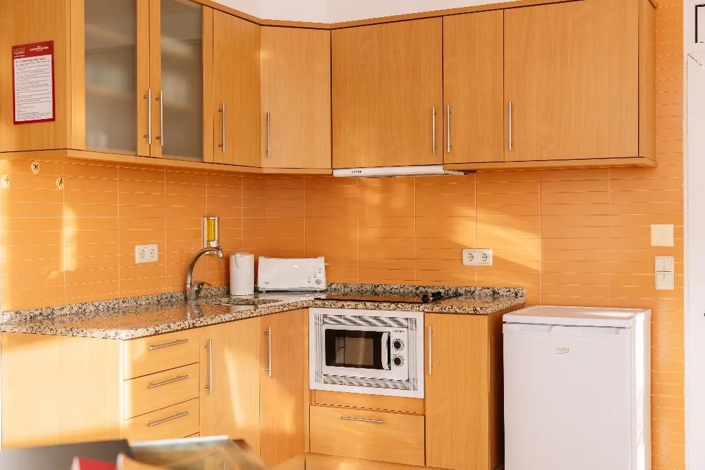 APARTMENT TWO BEDROOMS Room, Muthu Clube Praia da Oura, Algarve