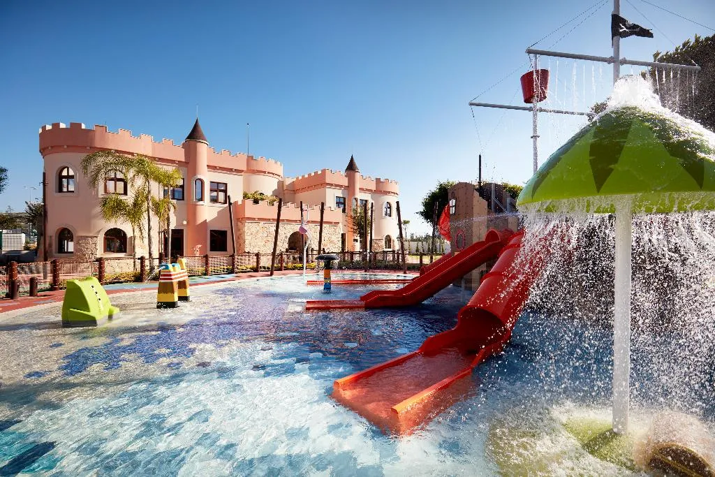 Sports and Entertainment, Parklane, a Luxury Collection Resort & Spa, Cyprus