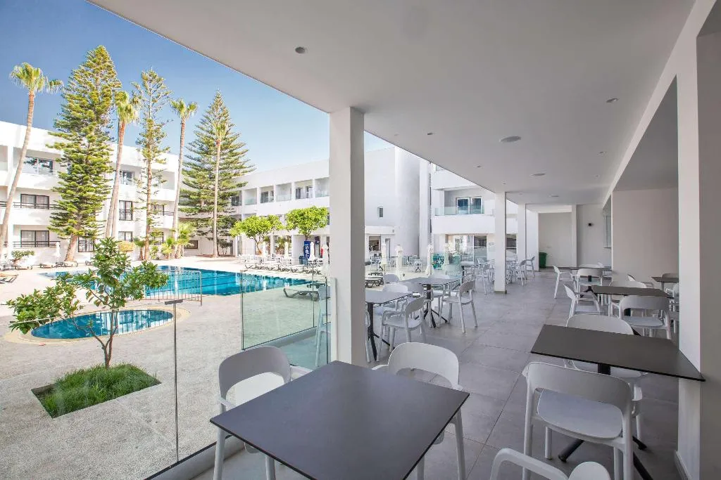 Restaurant, Anthea Hotel Apartments, Cyprus