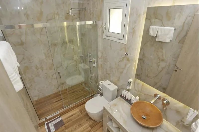 JUNIOR SUITE WITH PRIVATE POOL Room, Alia Palace Hotel, Halkidiki