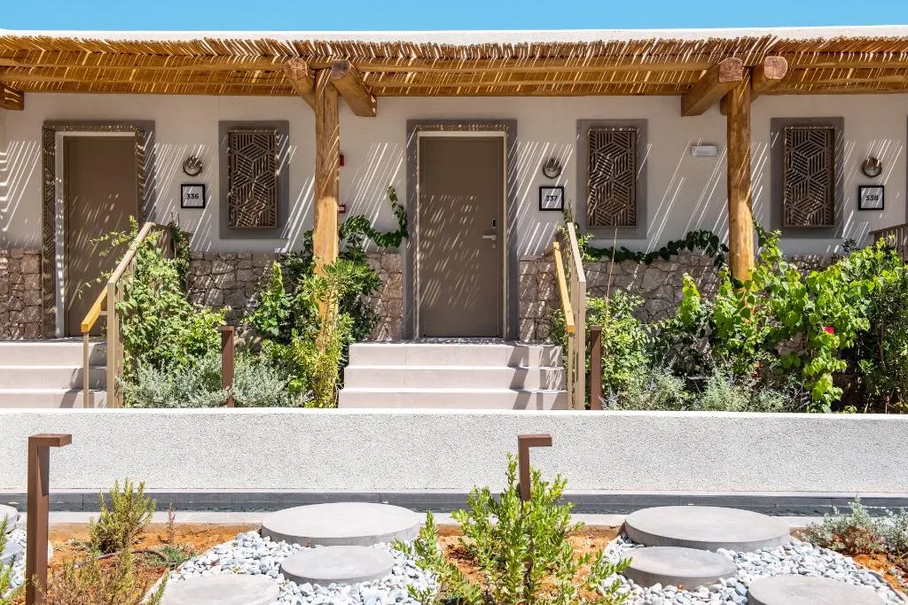 Double or Twin SUPERIOR GARDEN VIEW Room, Mitsis Selection Rinela, Crete