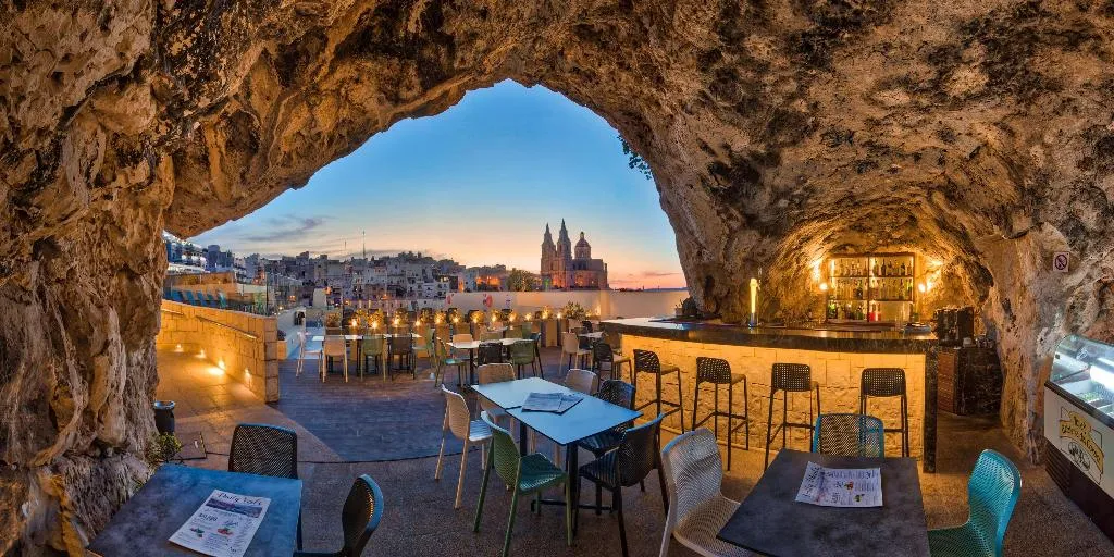 Bar, Pergola Hotel & Spa, Malta