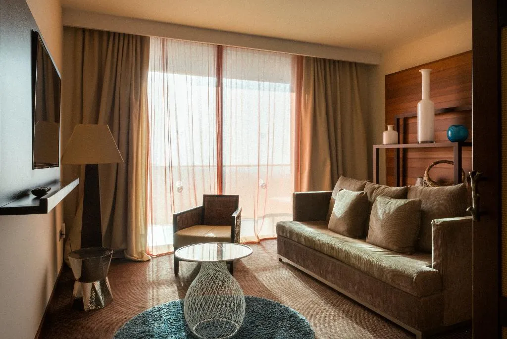 JUNIOR SUITE CAPACITY 3 Room, Salobre Hotel Resort & Serenity, Gran Canaria