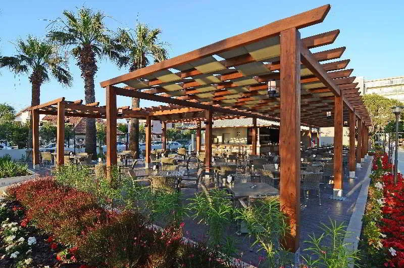 Terrace, Palm Wings Beach Resort & Spa, Izmir