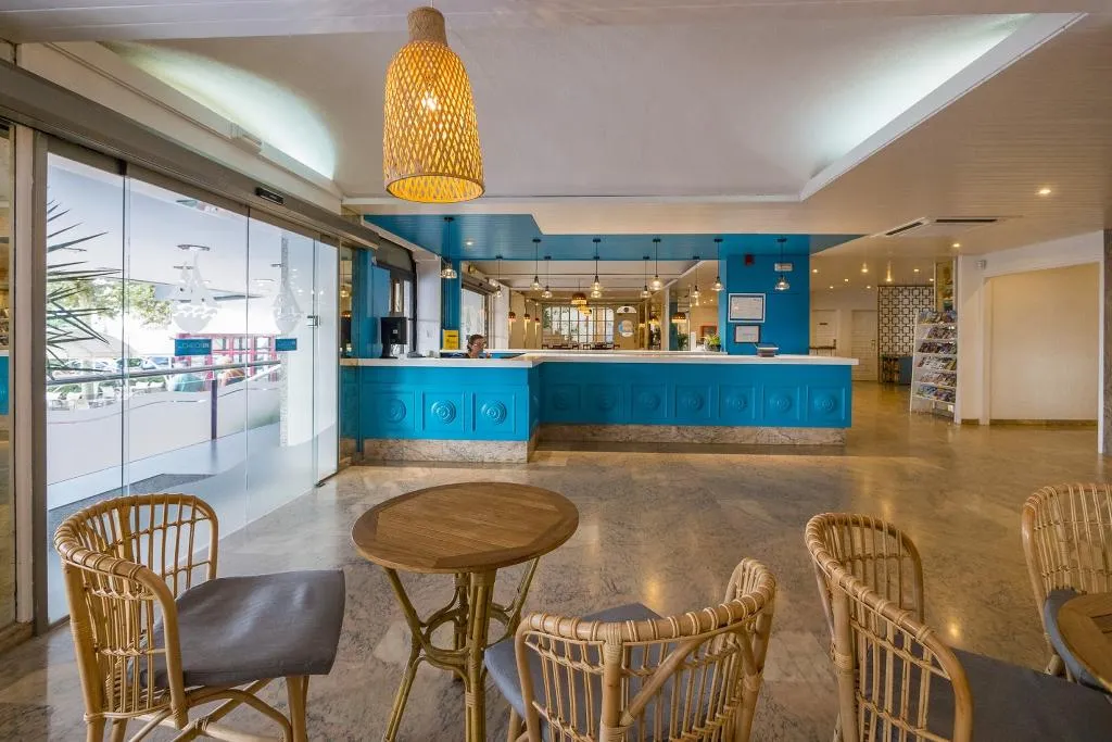 Lobby, Checkin Garbi Hotel, Costa Brava