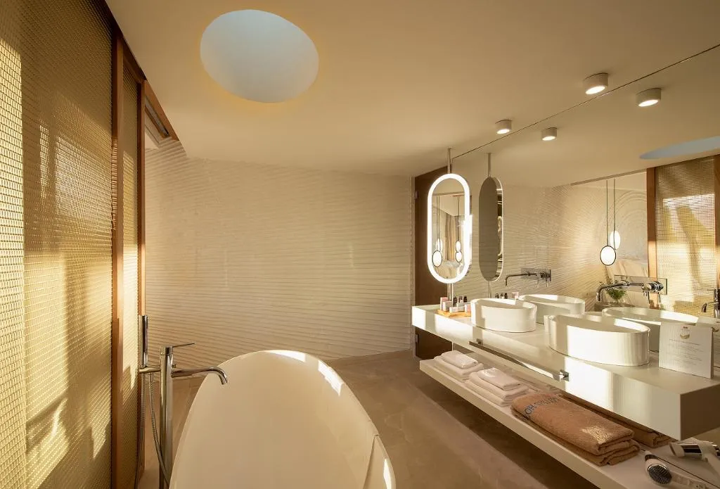 VILLA WITH PRIVATE POOL Room, Mitsis Selection Rinela, Crete