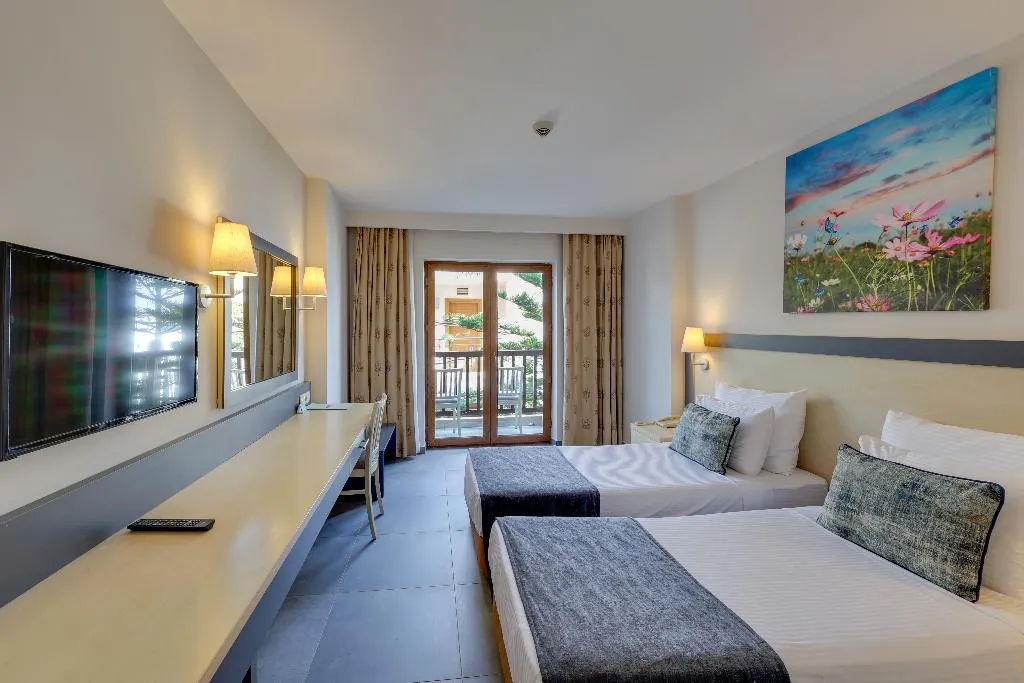 DOUBLE GARDEN VIEW Room, Diamond of Bodrum Hotel, Bodrum