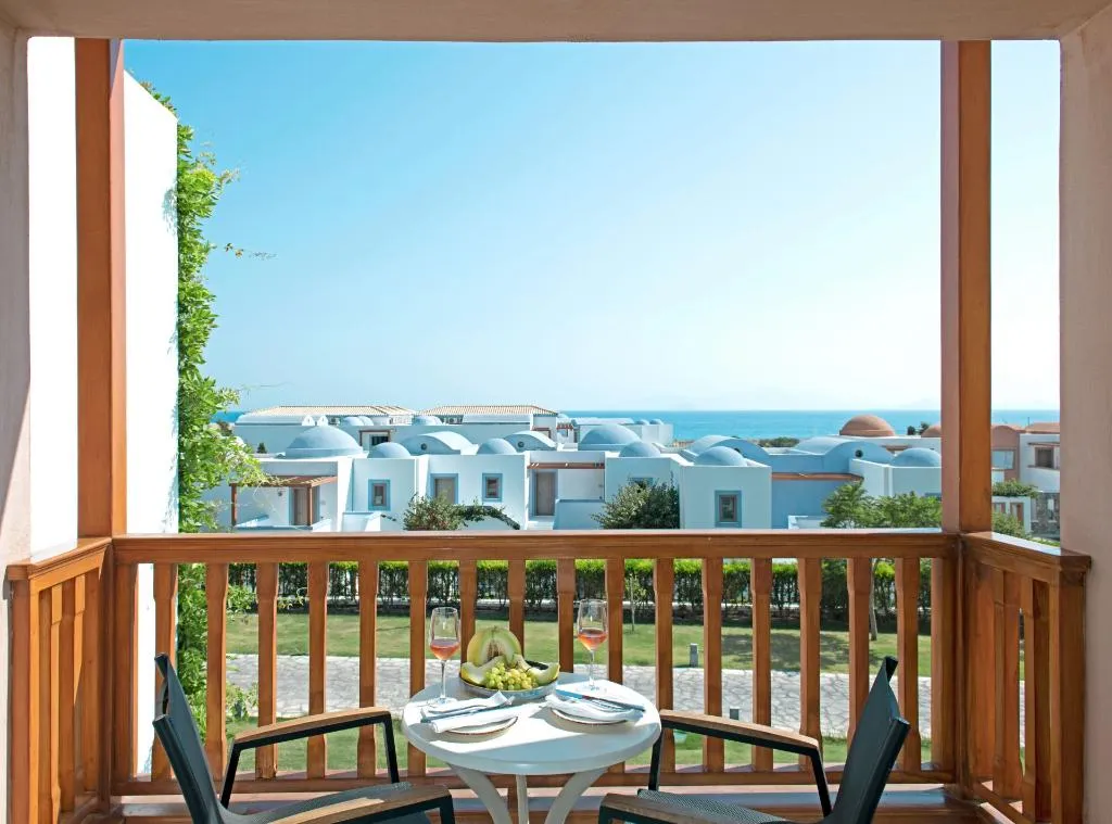 BUNGALOW SEA VIEW Room, Mitsis Selection Blue Domes, Kos