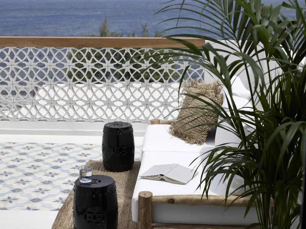DOUBLE DELUXE SEA VIEW Room, Afroditi Venus Beach Resort, Santorini
