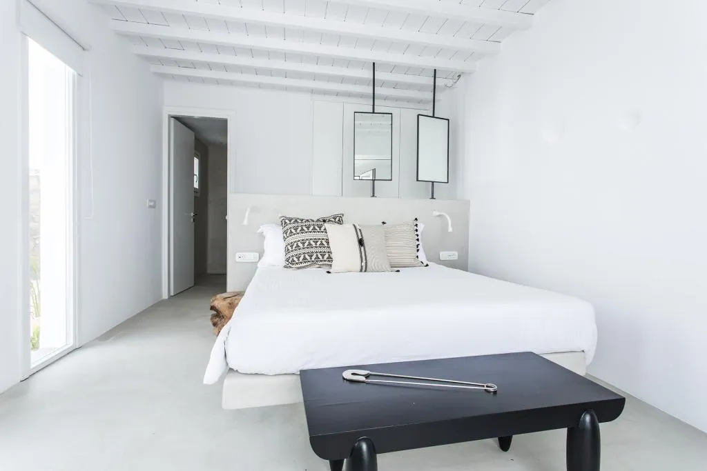 SUITE HONEYMOON Room, Ostraco Suites, Mykonos