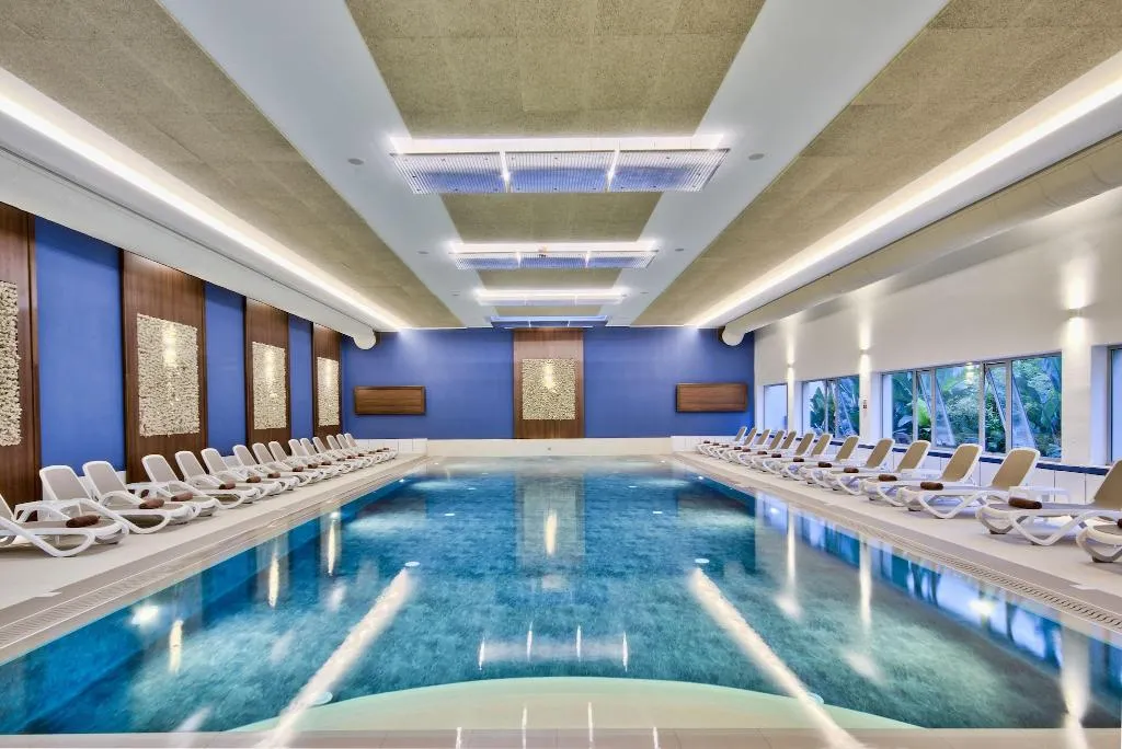 Pool, DoubleTree by Hilton Malta, Malta