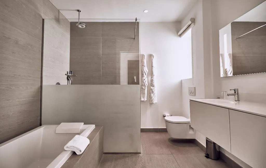 SUITE DELUXE WITH JACUZZI Room, Domes Baobab Suites, Tenerife