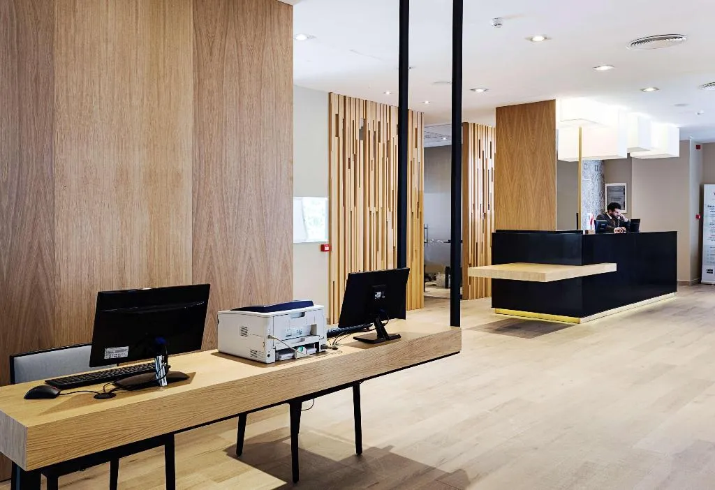 Lobby, Catalonia Giralda, Seville