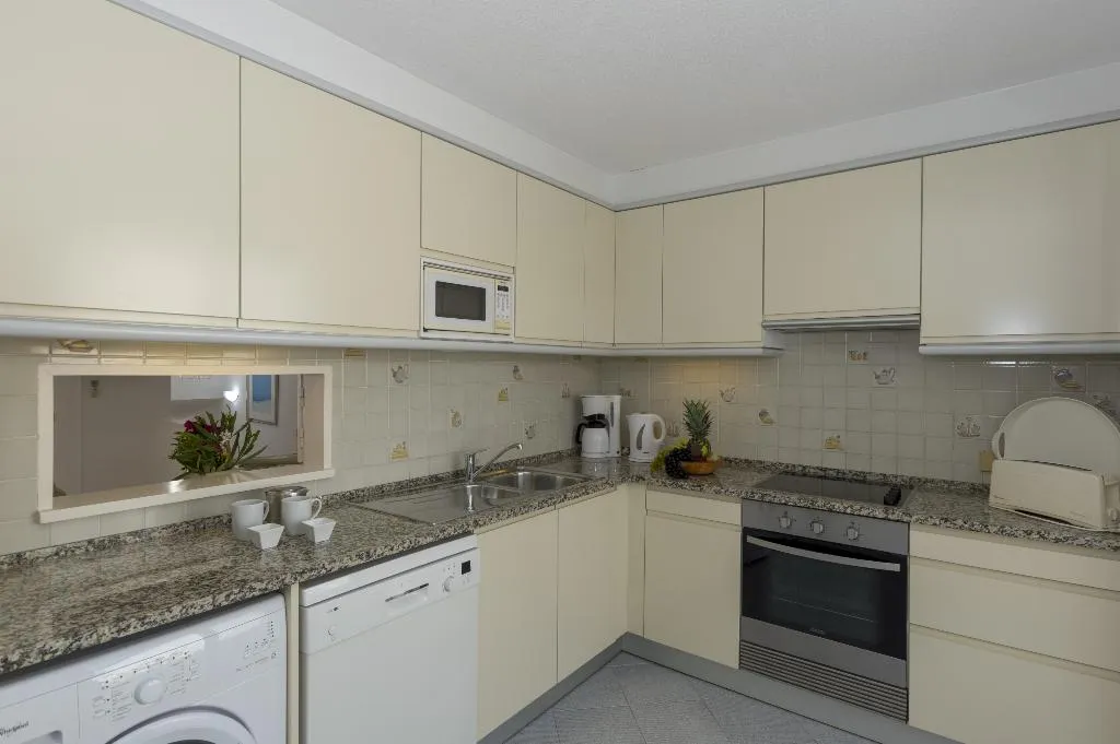APARTMENT SEA VIEW ONE BEDROOM Room, Rocha Brava Village Resort, Algarve