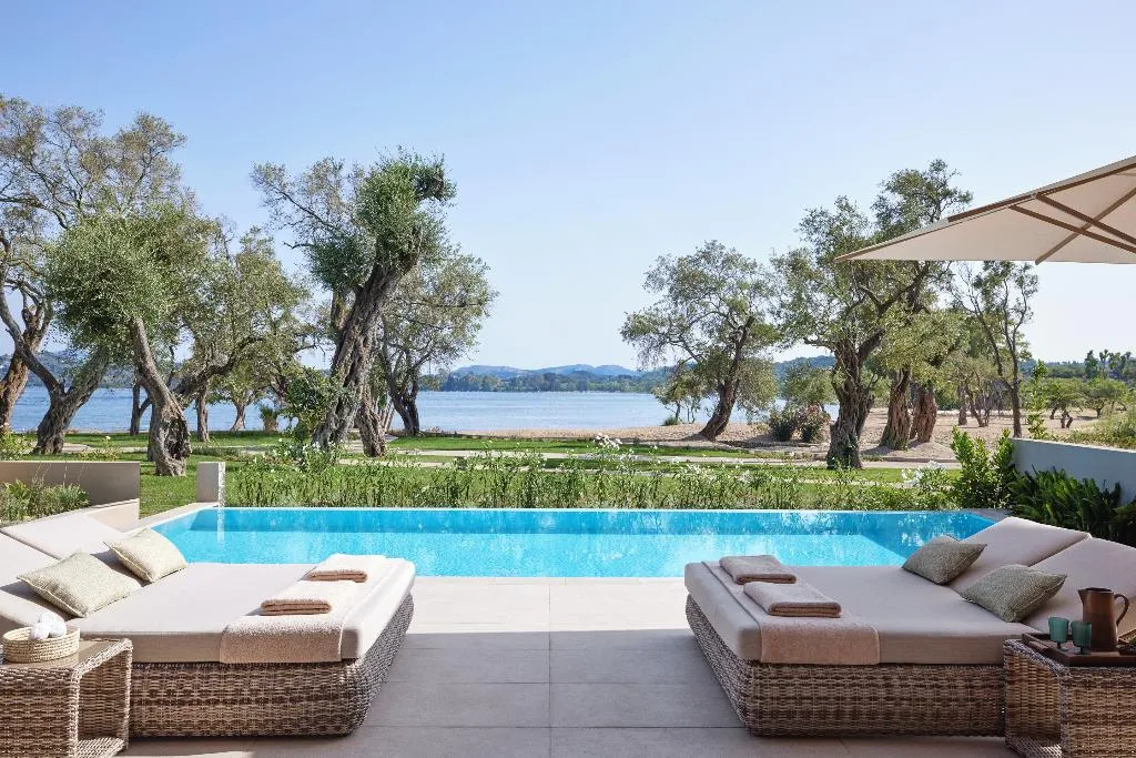 SUITE DELUXE TWO BEDROOM Room, Ikos Odisia, Corfu