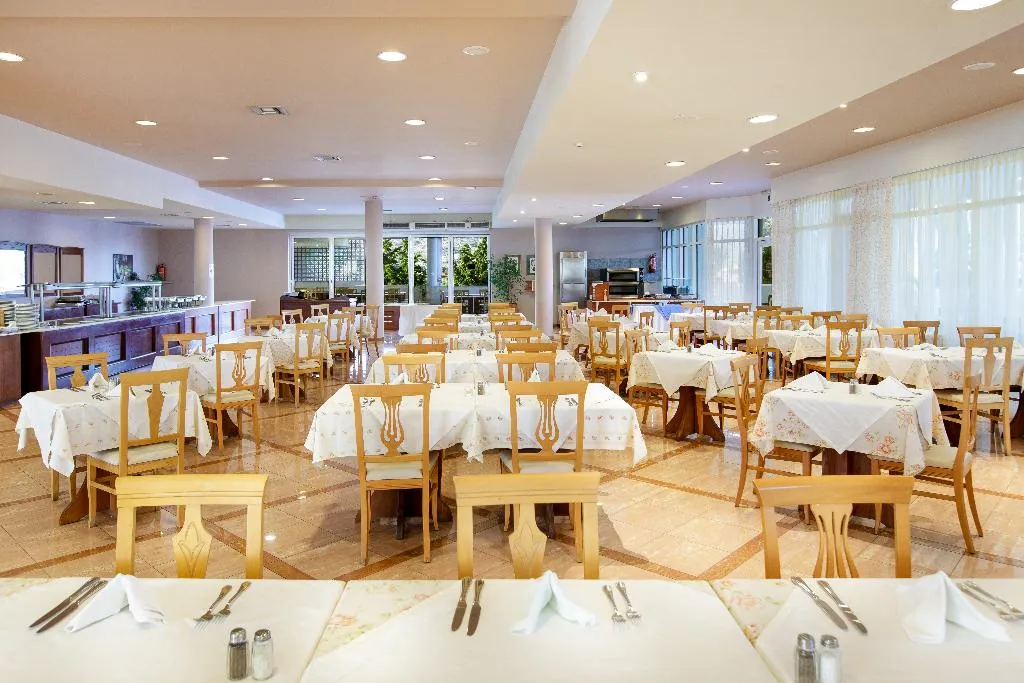 Restaurant, Sovereign Beach Hotel, Kos