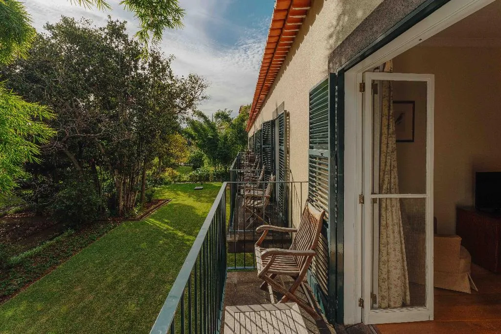 Double or Twin GARDEN VIEW WITH BALCONY Room, Quinta da Bela Vista, Madeira