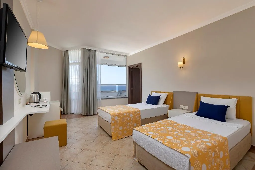 FAMILY ROOM SIDE SEA VIEW Room, Prestige Alanya, Antalya