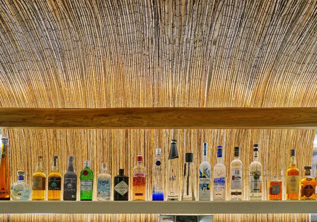 Bar, Radisson Blu Zaffron Resort, Santorini